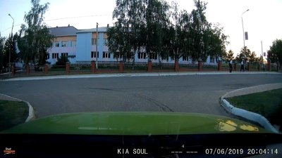 Frame 2019.06.07 19-04-13 (0-01-17.750).jpg